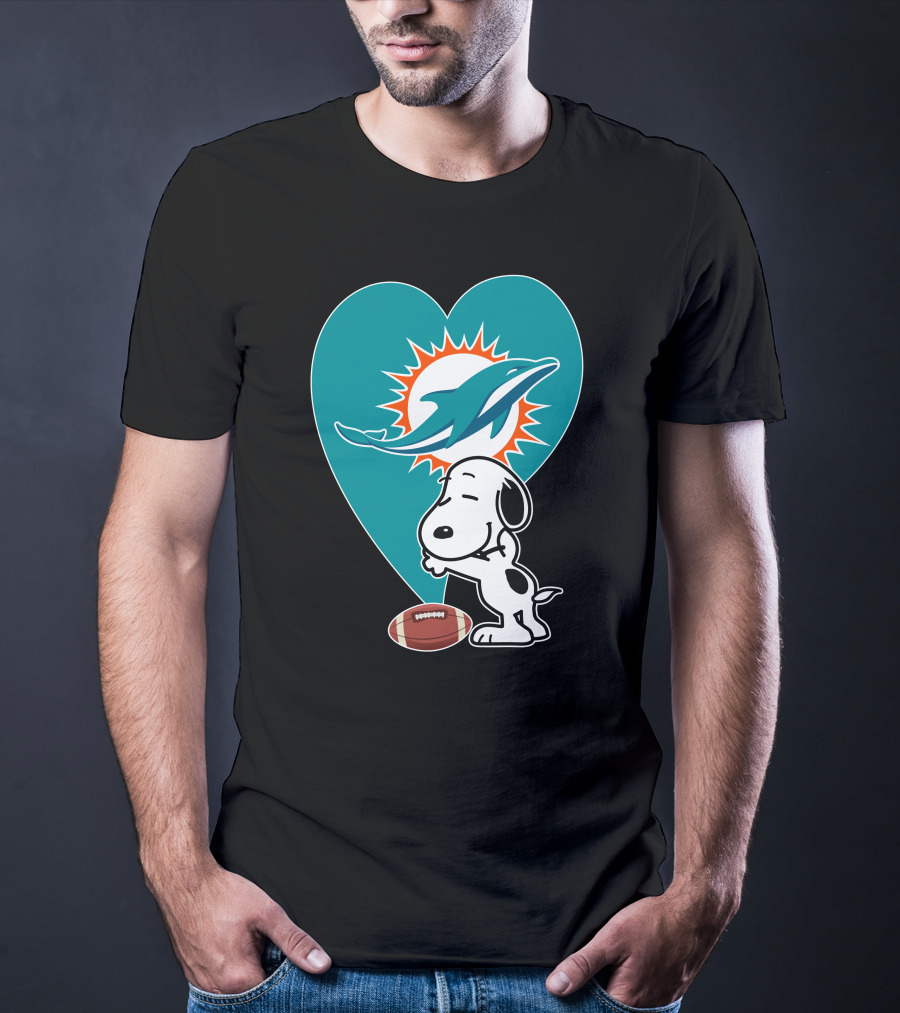 Miami Dolphins Snoopy Heart Hug Football T-Shirt