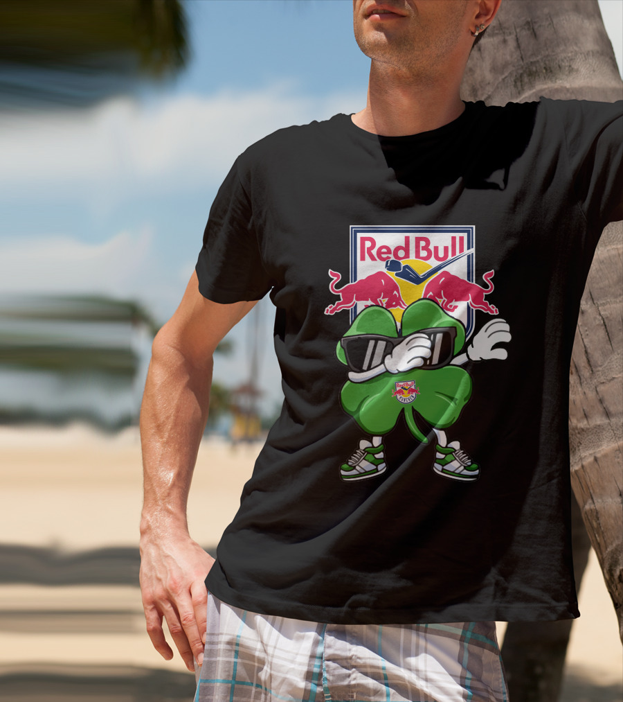 EHC Red Bull München Clover Hockey Dab T-Shirt