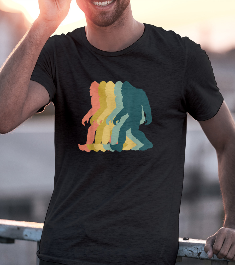 Vintage Retro Rainbow Walking Bigfoot Silhouette 1970s T-Shirt