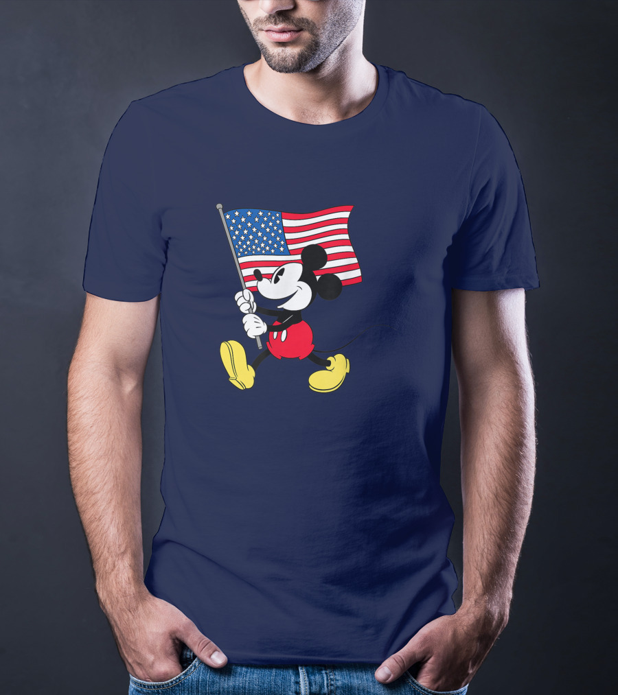 Mickey Mouse Holding American Flag Patriotic Disney T-Shirt