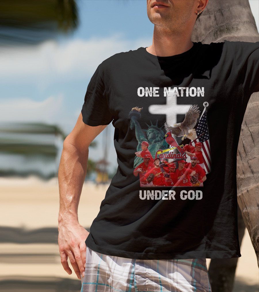St Louis Cardinals One Nation Under God Liberty Statue Eagle Flag T-Shirt