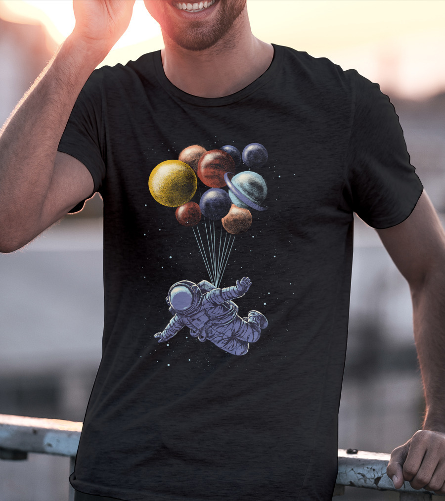 Space Travel Astronaut With Planet Balloons T-Shirt