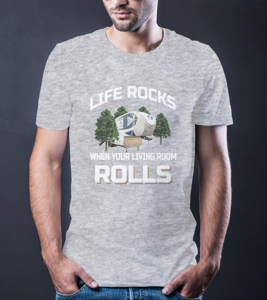LIFE ROCKS WHEN YOUR LIVING ROOM ROLLS Arctic Fox 29 T-Shirt