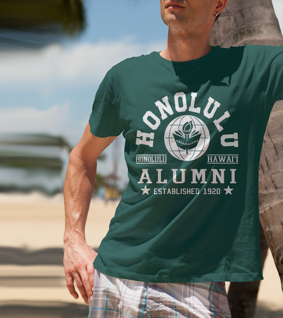 Honolulu Hawai'i Alumni Mālamalama Established 1920 T-Shirt