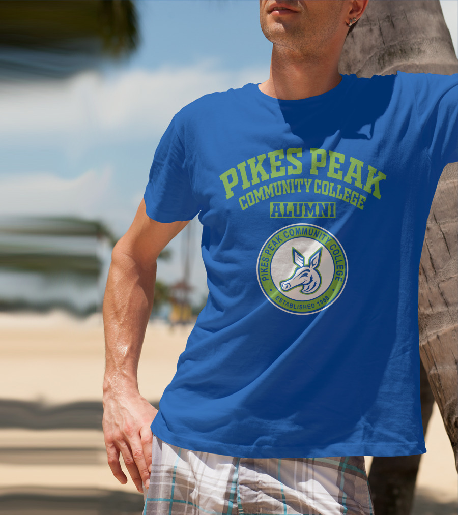 Pikes Peak Community College Alumni Established 1968 T-Shirt