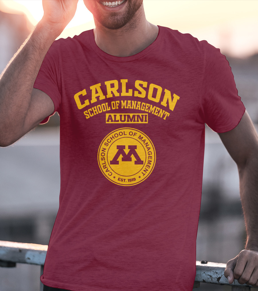 CARLSON SCHOOL OF MANAGEMENT ALUMNI EST. 1919 T-Shirt