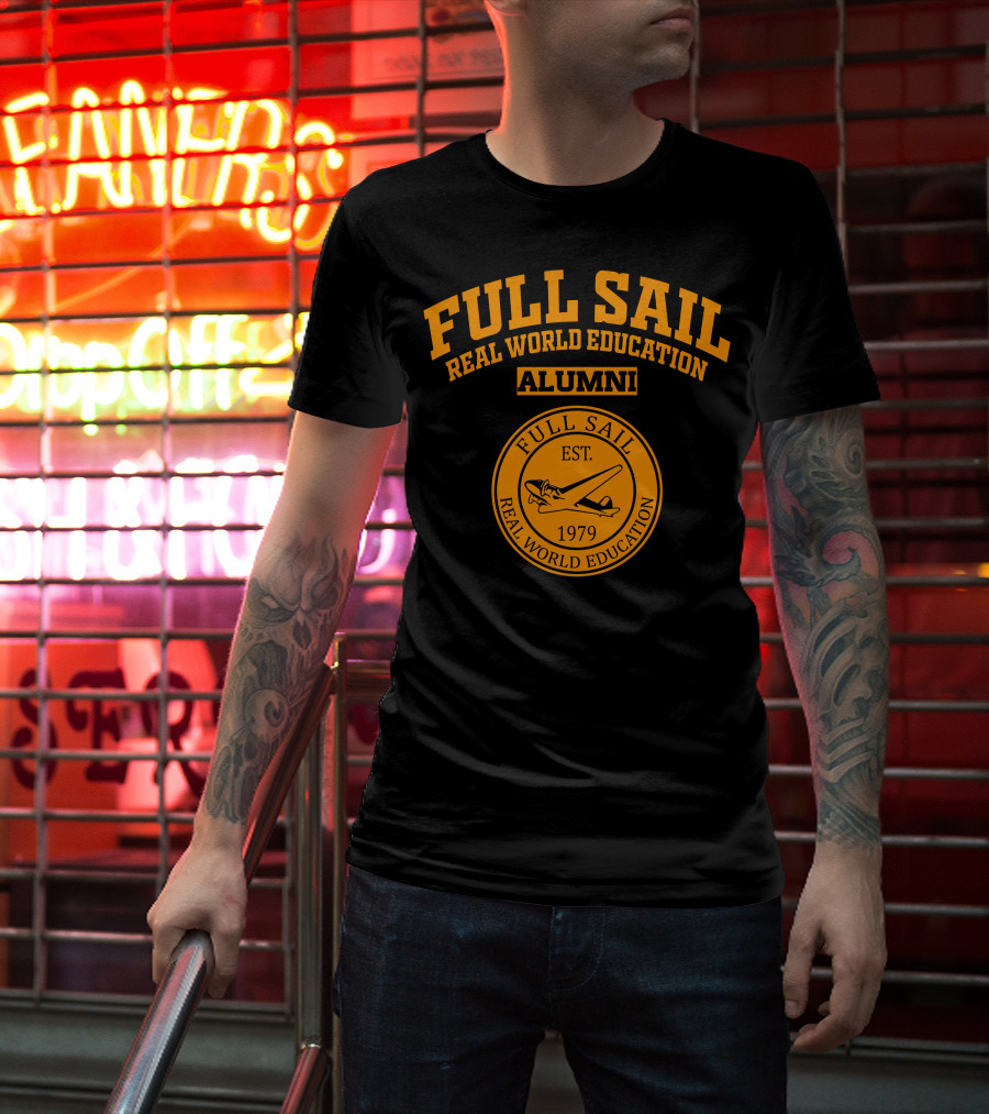 Full Sail Real World Education Alumni Est. 1979 T-Shirt
