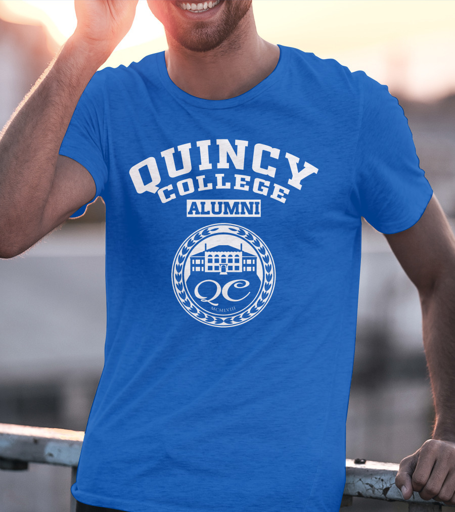 Quincy College Alumni QC MCMLVIII Crest T-Shirt