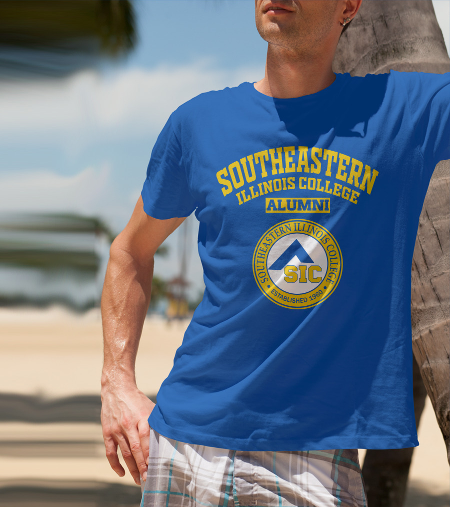 Southeastern Illinois College Alumni SIC Established 1960 Circle T-Shirt