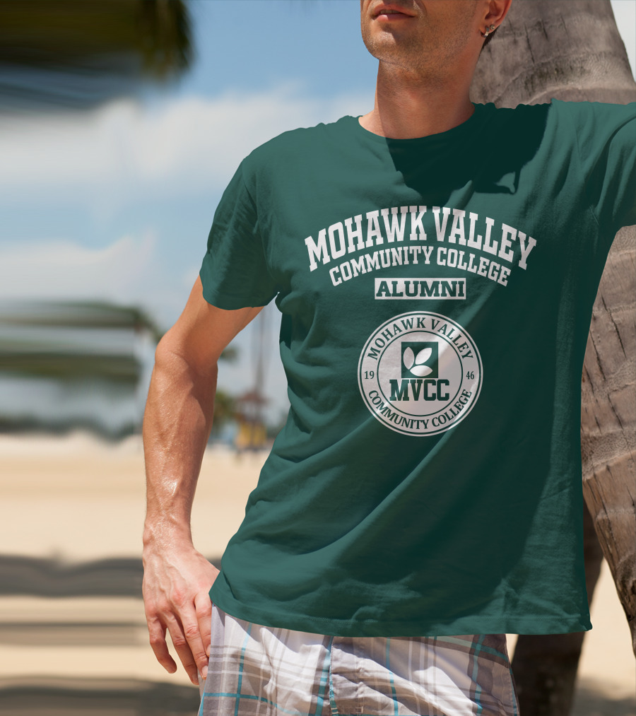 Mohawk Valley Community College Alumni MVCC 1946 T-Shirt