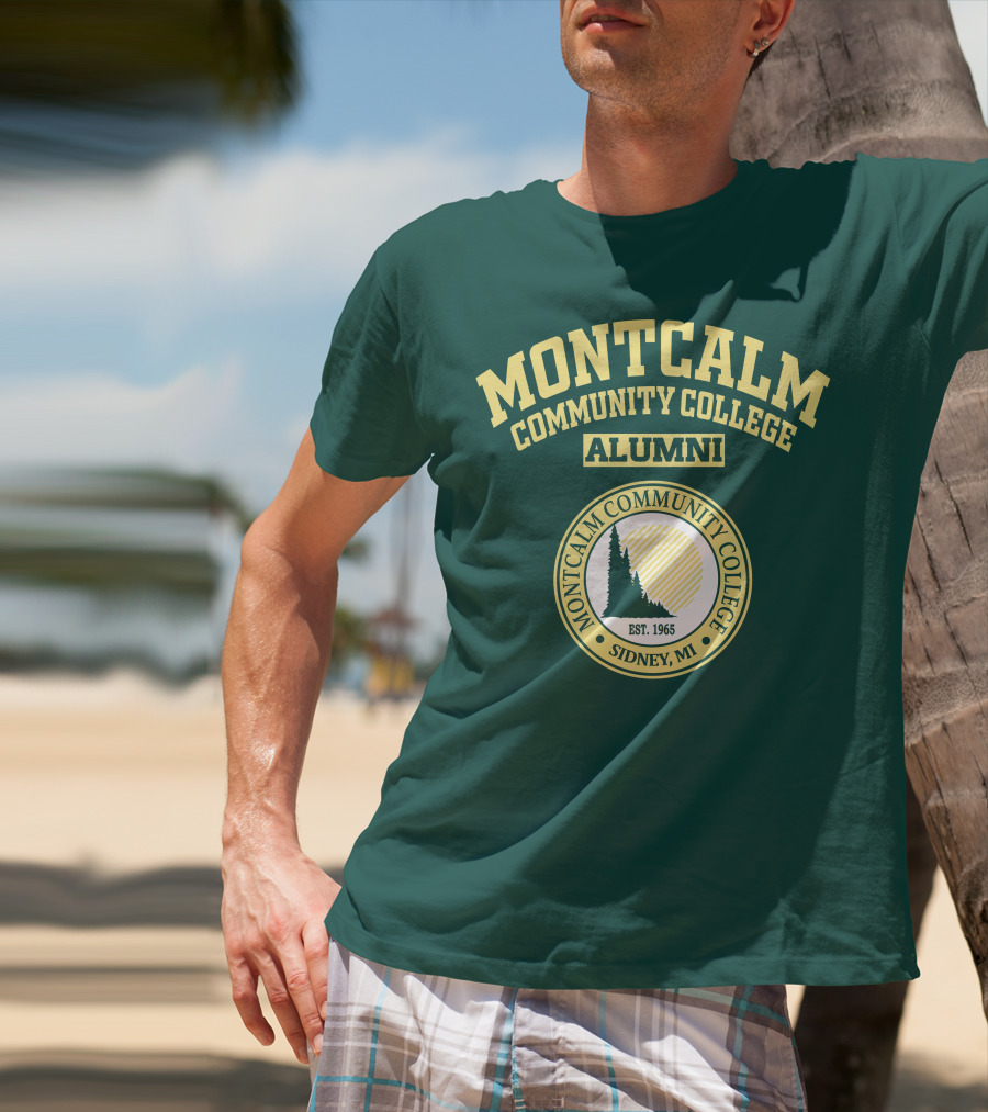 Montcalm Community College Alumni Est. 1965 Sidney MI T-Shirt