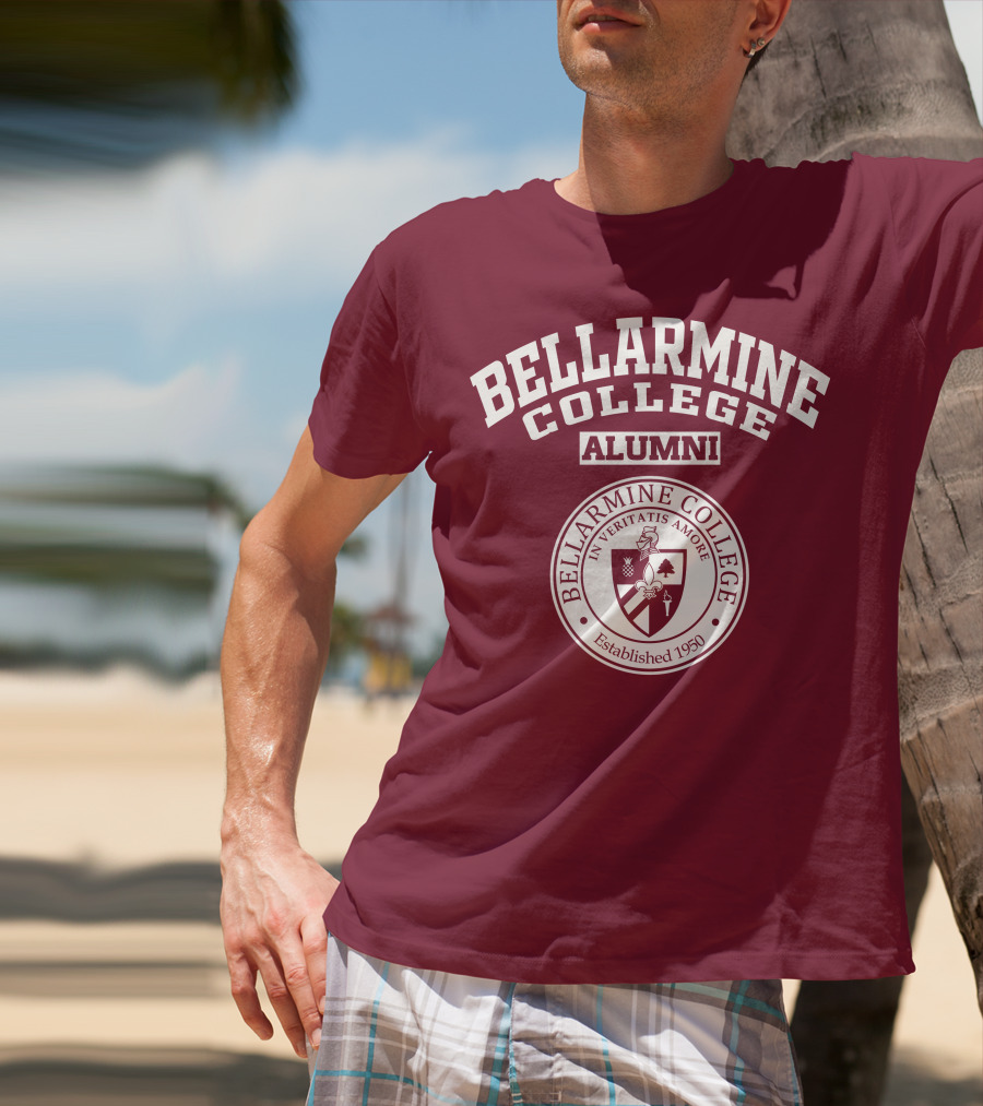 Bellarmine College Alumni Established 1950 In Veritatis Amore T-Shirt
