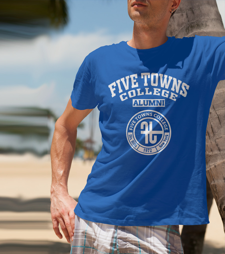 Five Towns College Alumni Dix Hills New York 1972 T-Shirt