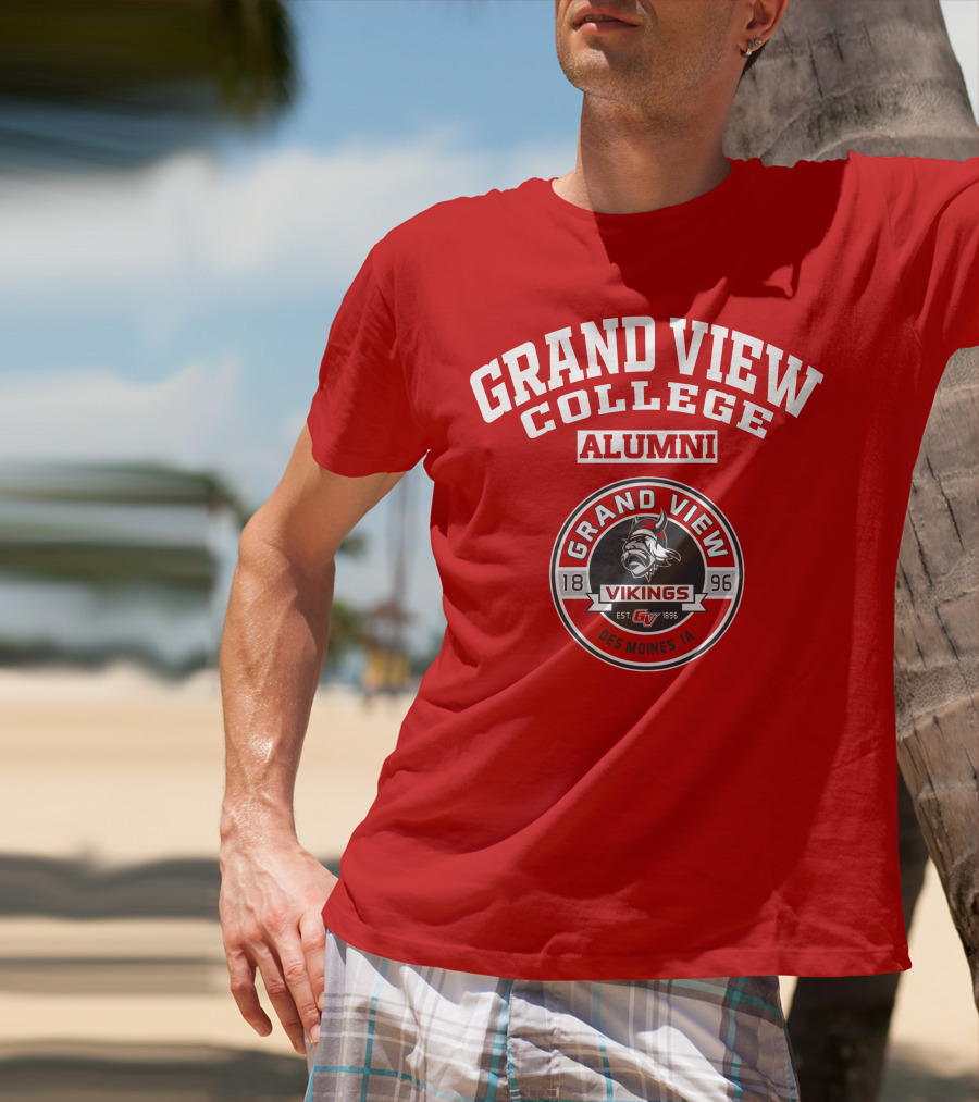 Grand View College Alumni Vikings Est 1896 Des Moines IA T-Shirt