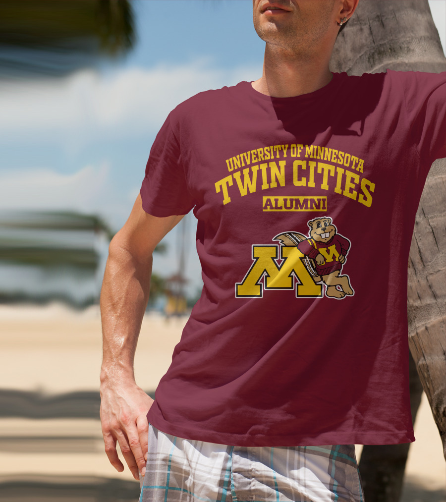 University Of Minnesota Twin Cities Alumni Goldy Gopher M T-Shirt