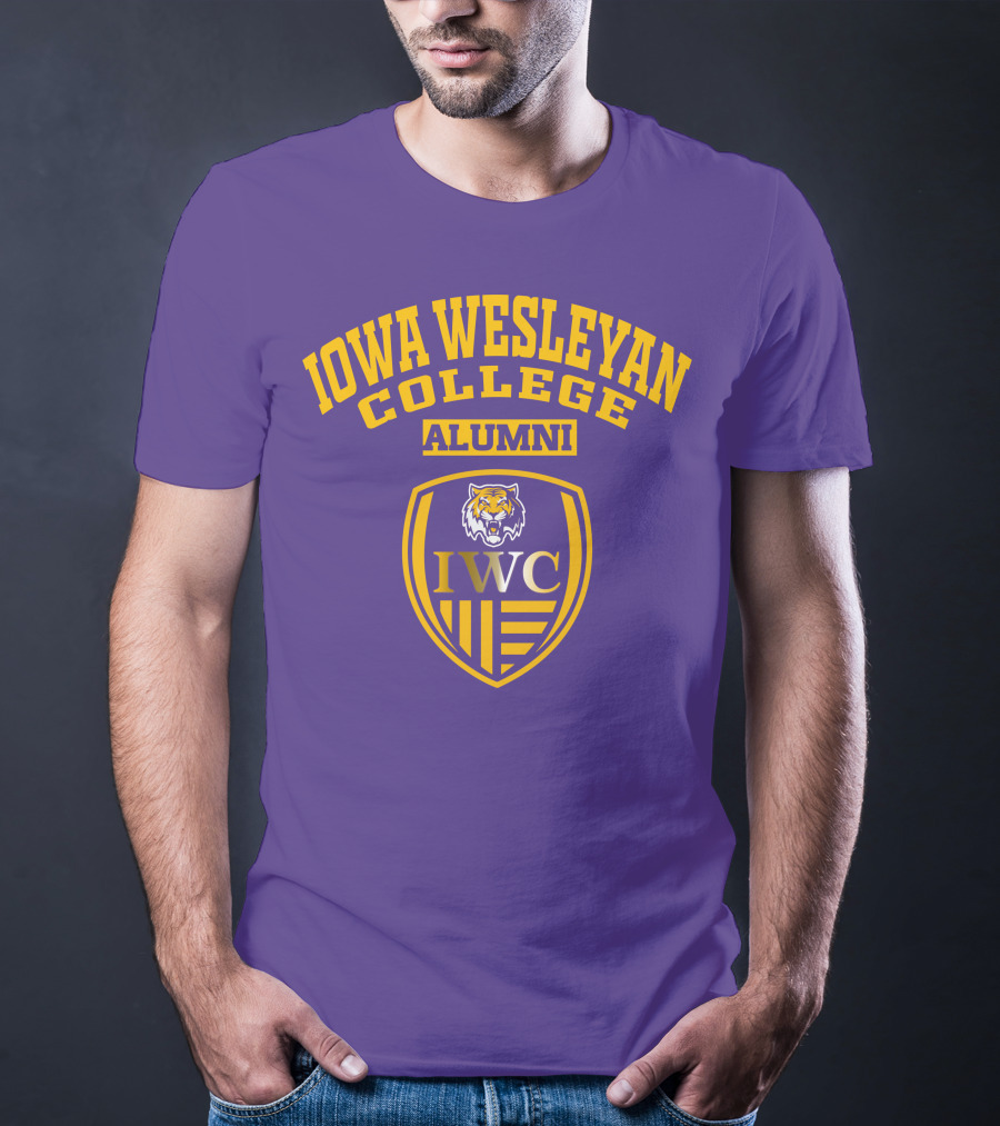 Iowa Wesleyan College Alumni IWC Tiger Crest T-Shirt