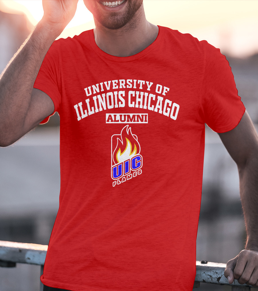 University Of Illinois Chicago UIC Flames Alumni T-Shirt