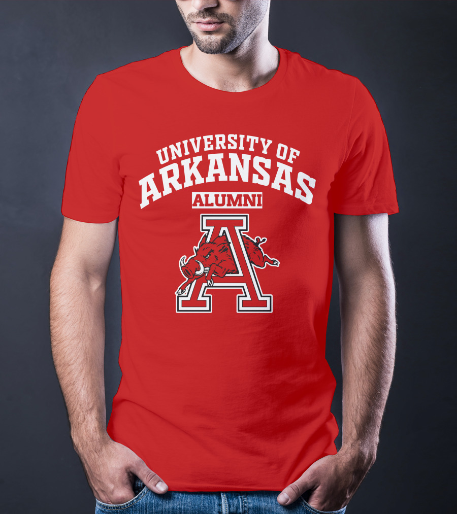 UNIVERSITY OF ARKANSAS ALUMNI Razorback T-Shirt
