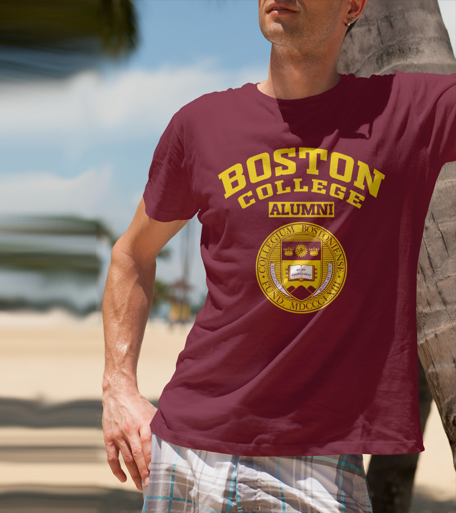 Boston College Alumni Collegium Bostoniense Fund MDCCCXLIII T-Shirt