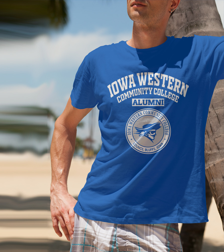 Iowa Western Community College Alumni Council Bluffs Iowa T-Shirt