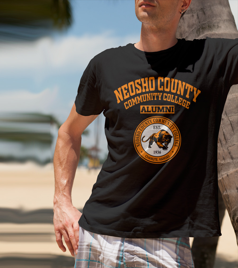 Neosho County Community College Alumni EST 1936 Chanute Kansas Panther T-Shirt