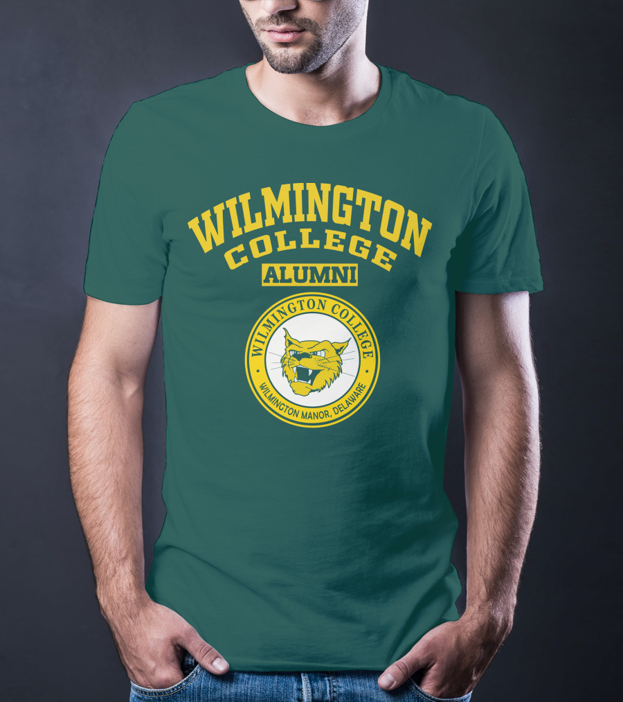 Wilmington College Alumni Wilmington Manor Delaware Wildcats T-Shirt