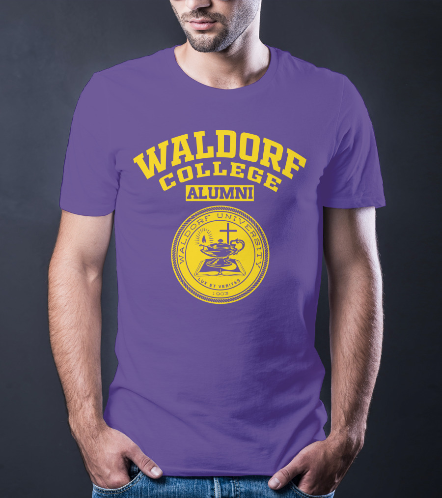 Waldorf College Alumni Waldorf University Lux Et Veritas 1903 T-Shirt