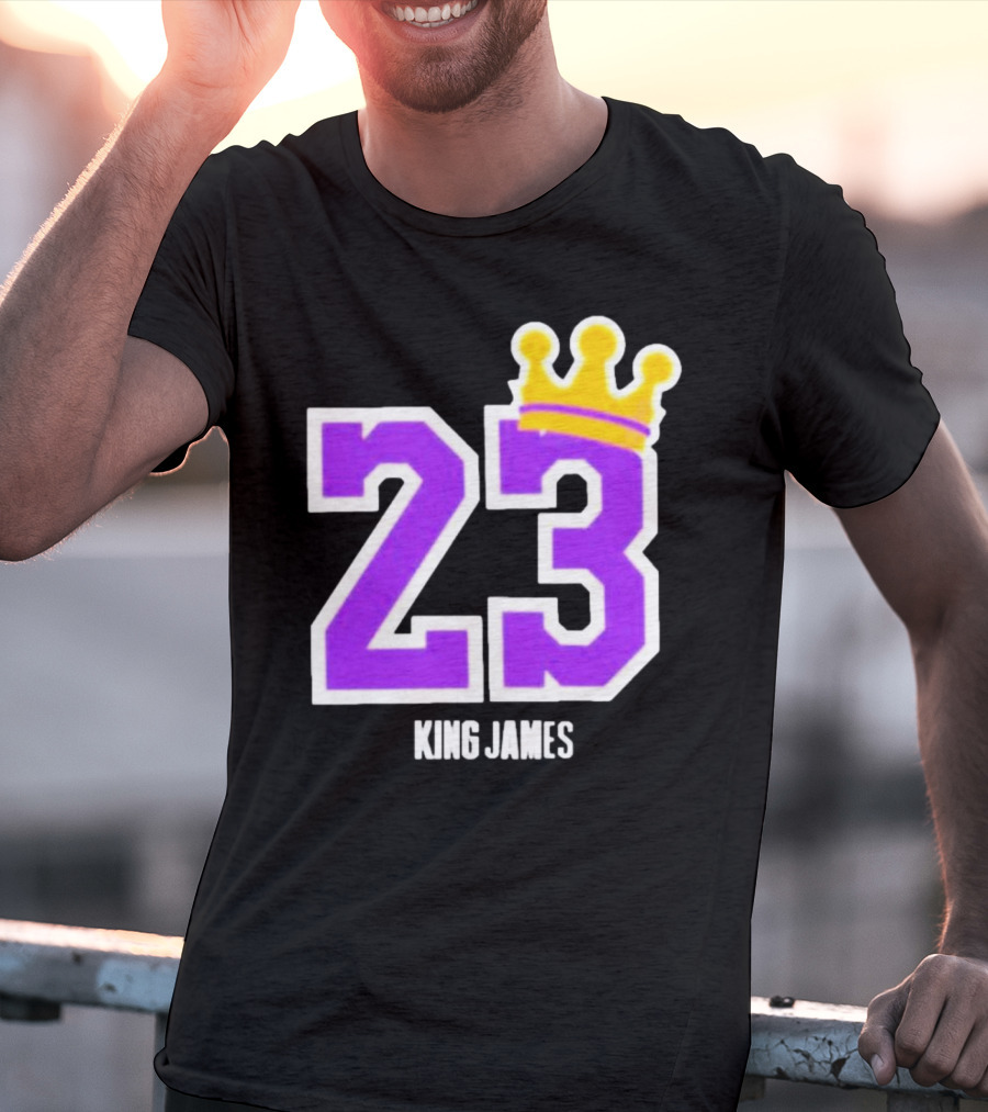 King Lebron James 23 Purple Crown La Lakers T-Shirt