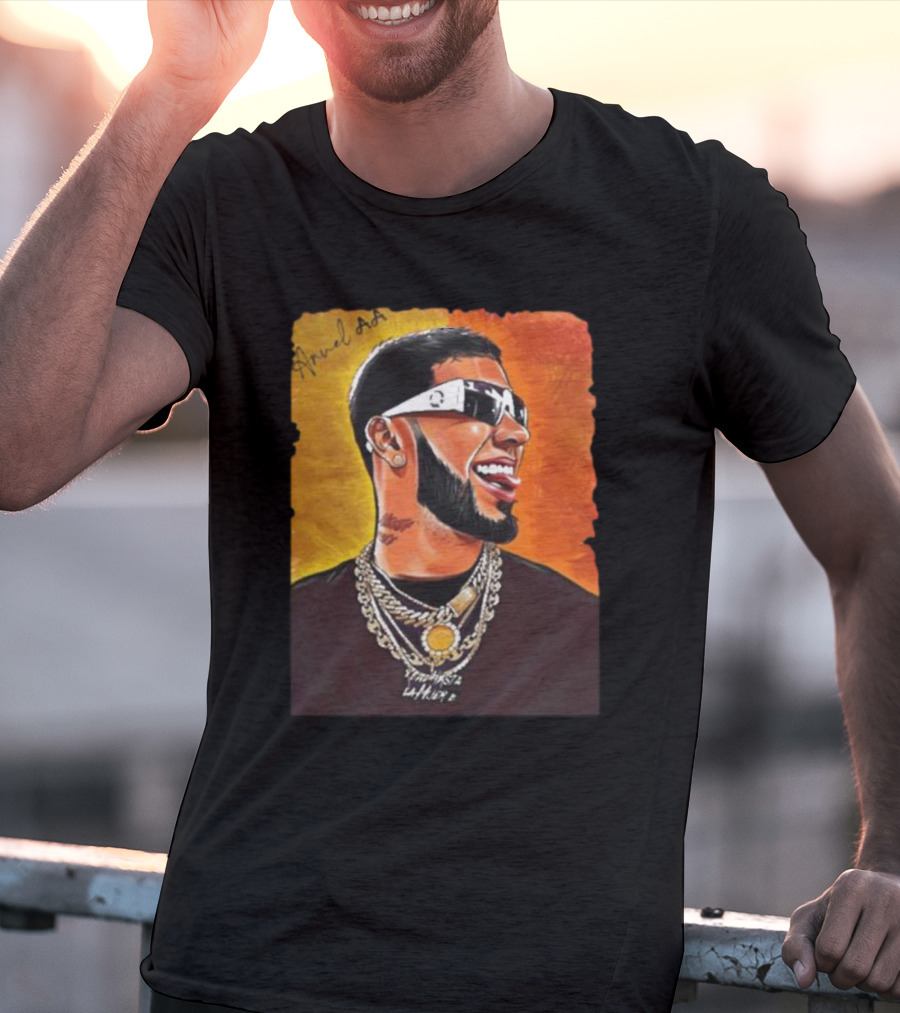 Anuel AA Vibrant Portrait With Signature And Chains T-Shirt