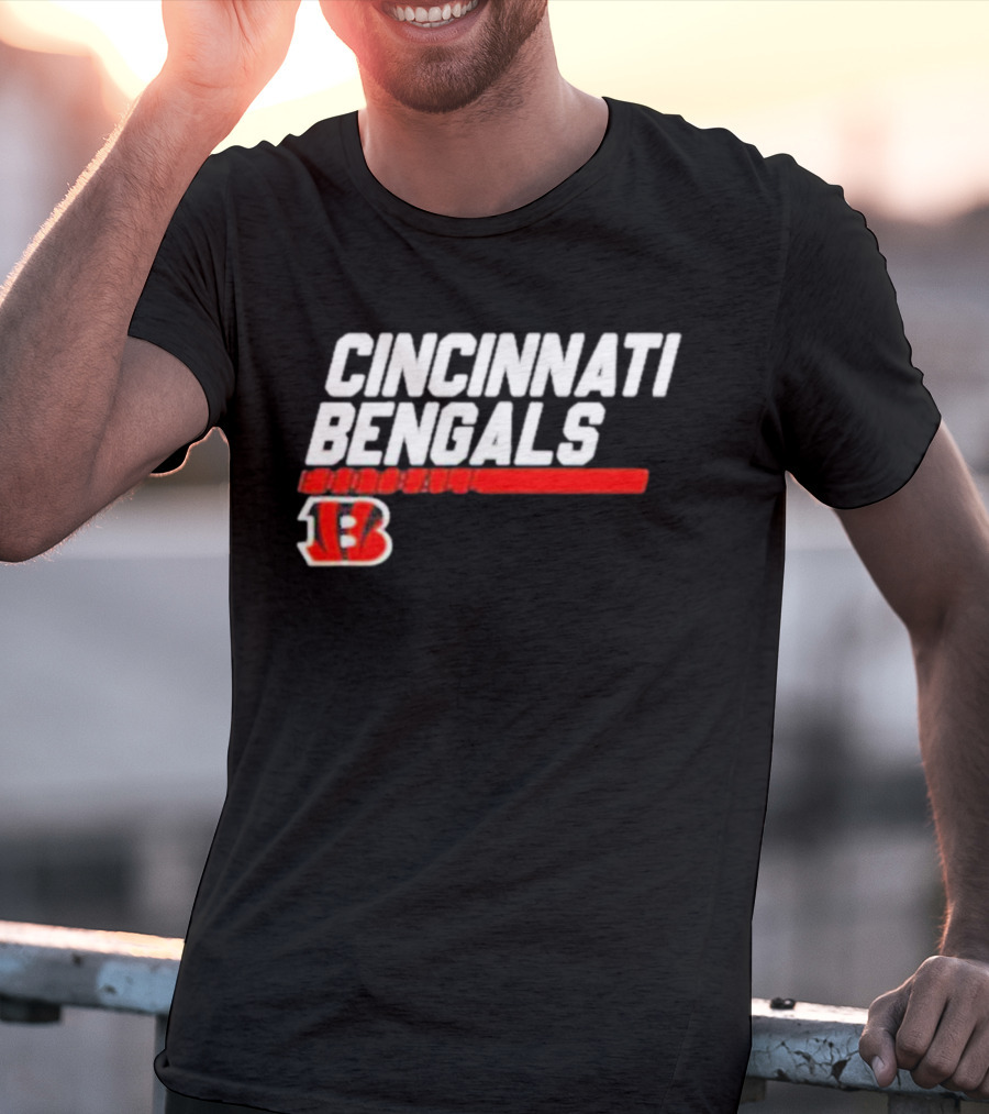 CINCINNATI BENGALS MODEST 13 T-Shirt