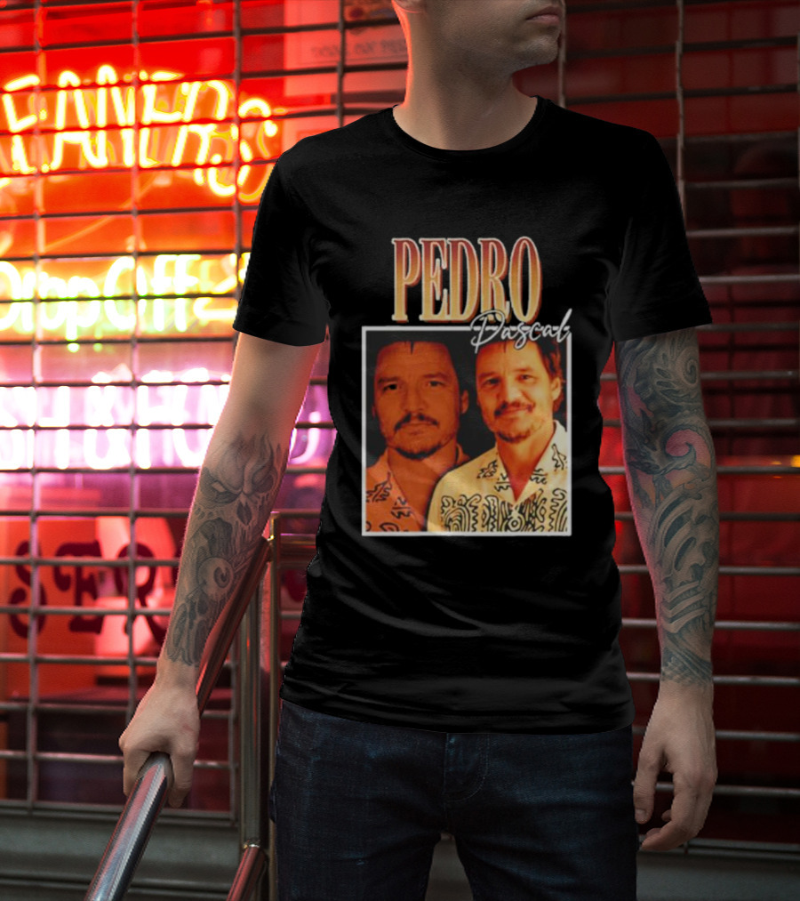 Pedro Pascal Retro 90s Style Vintage Portraits T-Shirt
