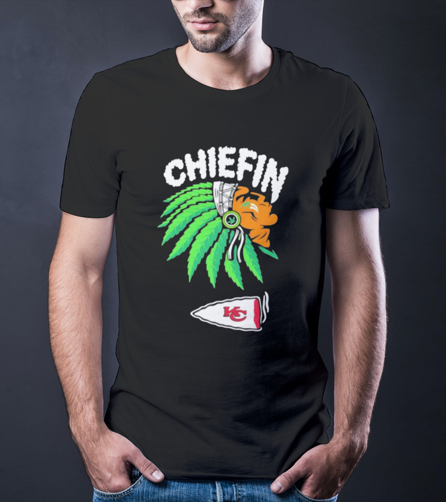 Kansas City Chiefs Chiefin Native Headdress Football T-Shirt