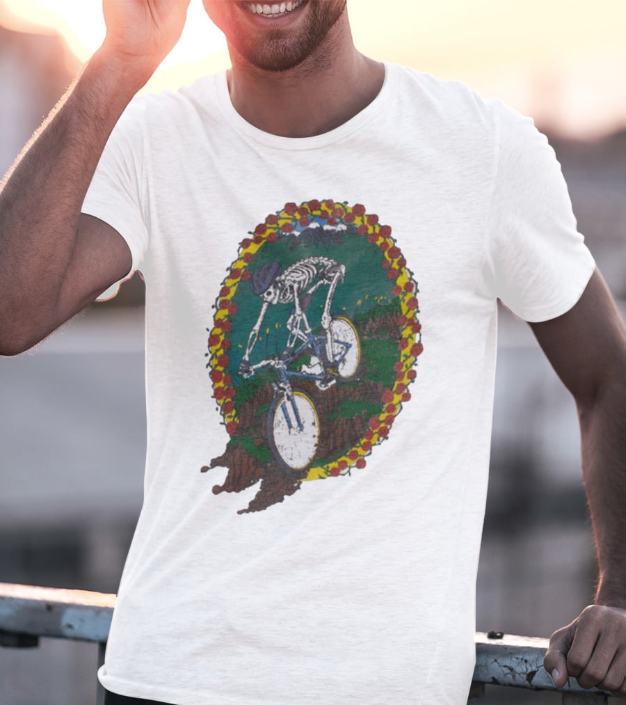 Shred Head Activewear Skeleton Biking Cropped T-Shirt