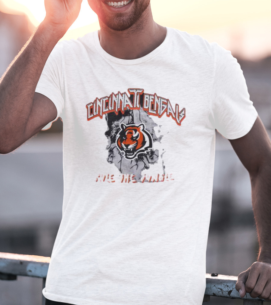 Cincinnati Bengals Rule The Jungle Tiger Logo Women's Boyfriend T-Shirt