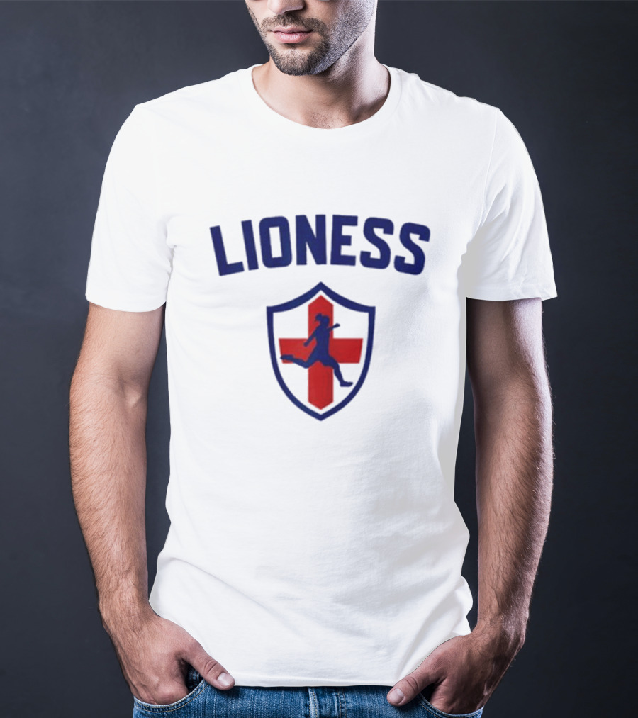 LIONESS England Team Crest Soccer Player Emblem T-Shirt