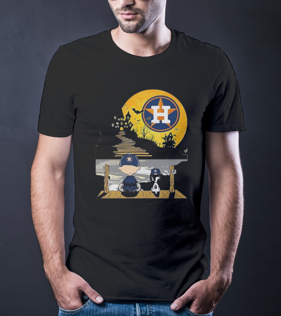 Snoopy Charlie Brown Houston Astros Halloween Moon Scene T-Shirt