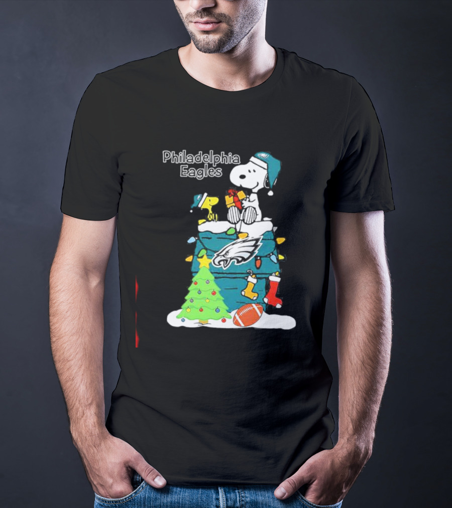 Philadelphia Eagles Christmas Snoopy With Woodstock And Football T-Shirt