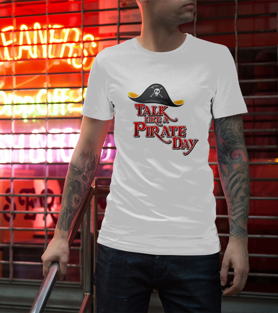 Talk Like A Pirate Day Skull Hat Costume International Pirate Day T-Shirt