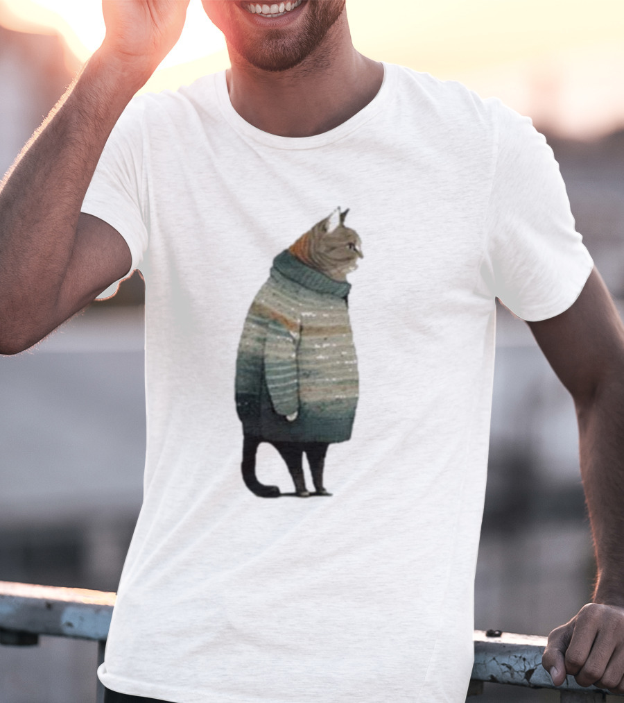 Women’s Winter Cat In Cozy Sweater Print T-Shirt