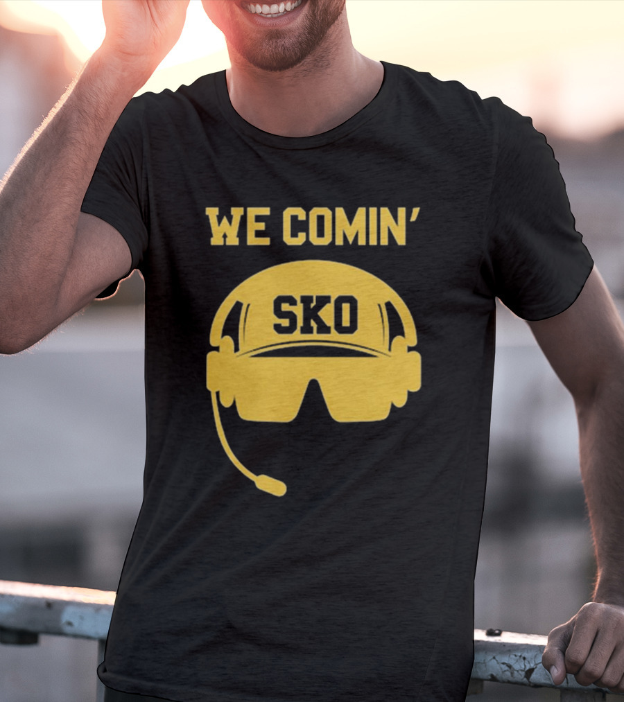 WE COMIN' SKO Prime Boulder Football Headset T-Shirt