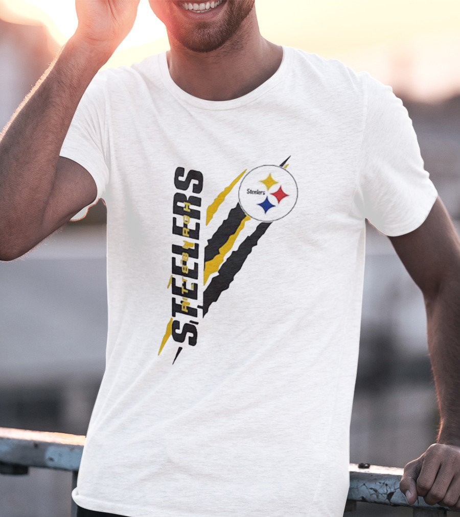 Pittsburgh Steelers Yellow Scratch Emblem T-Shirt