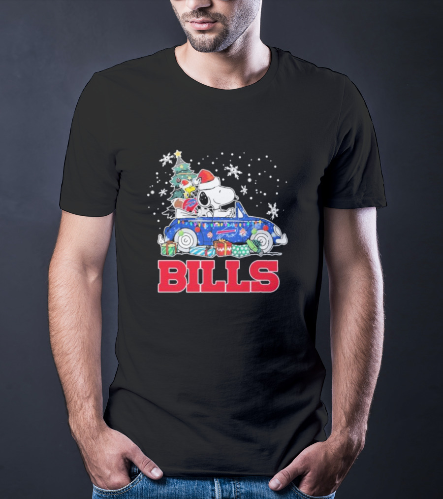 Peanuts Snoopy Woodstock Christmas Car Buffalo Bills Flag Winter Snowflakes T-Shirt