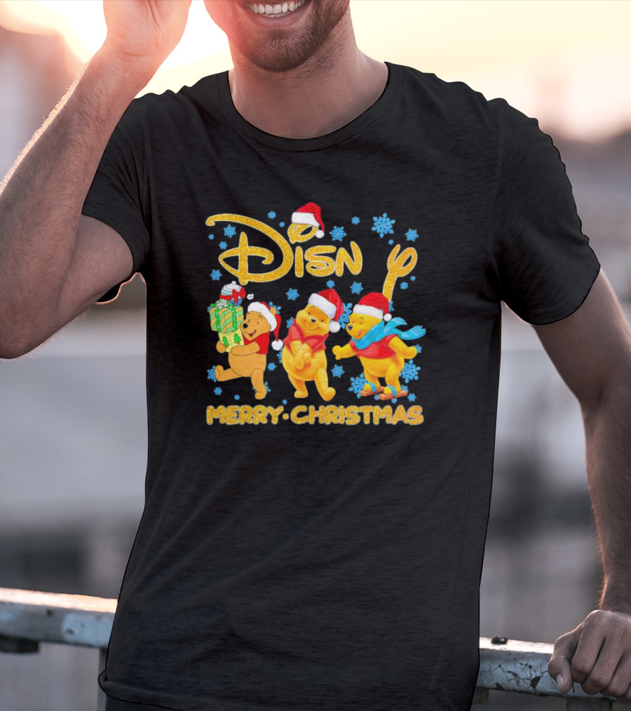 Disney Winnie-the-Pooh Santa Merry Christmas T-Shirt