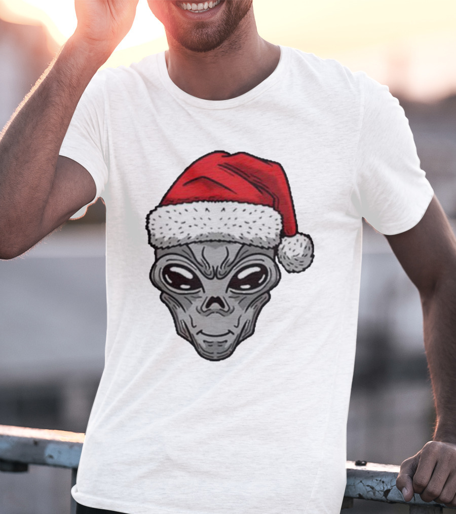 Santa Hat Alien Xmas T-Shirt