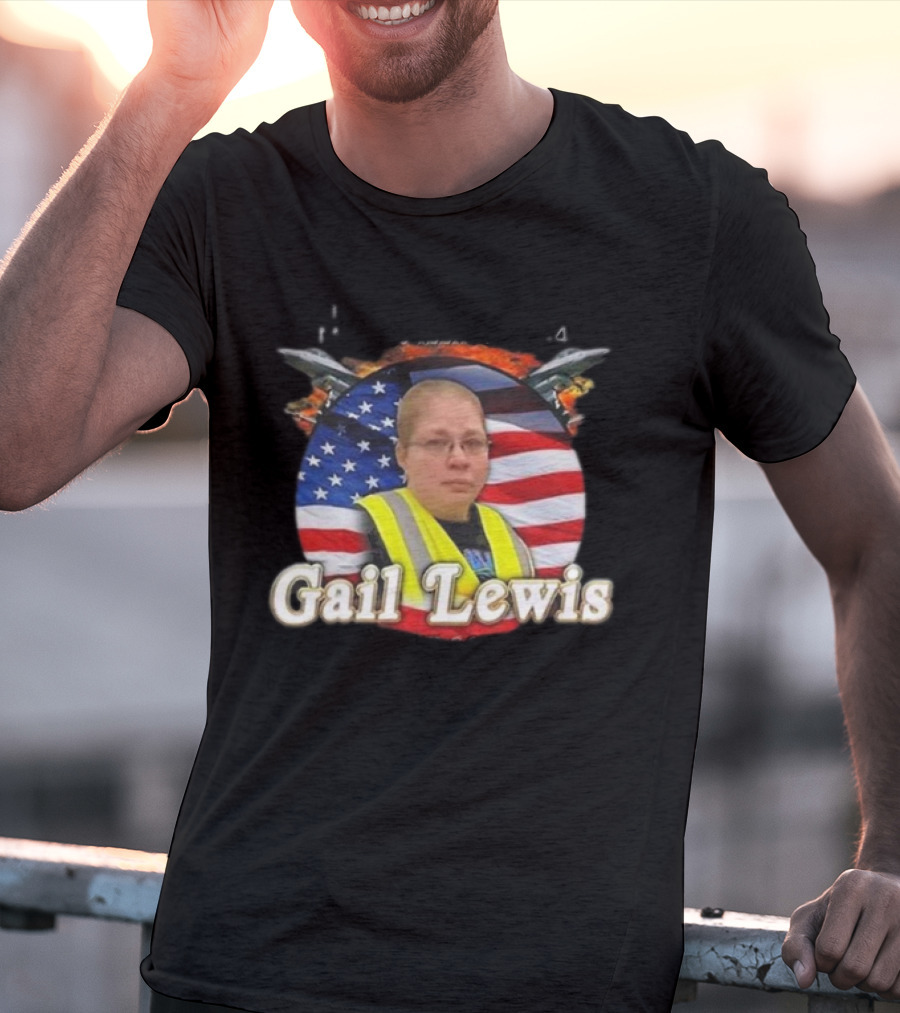 Gail Lewis Walmarines The Few The Proud American Hero Flag Background T-Shirt