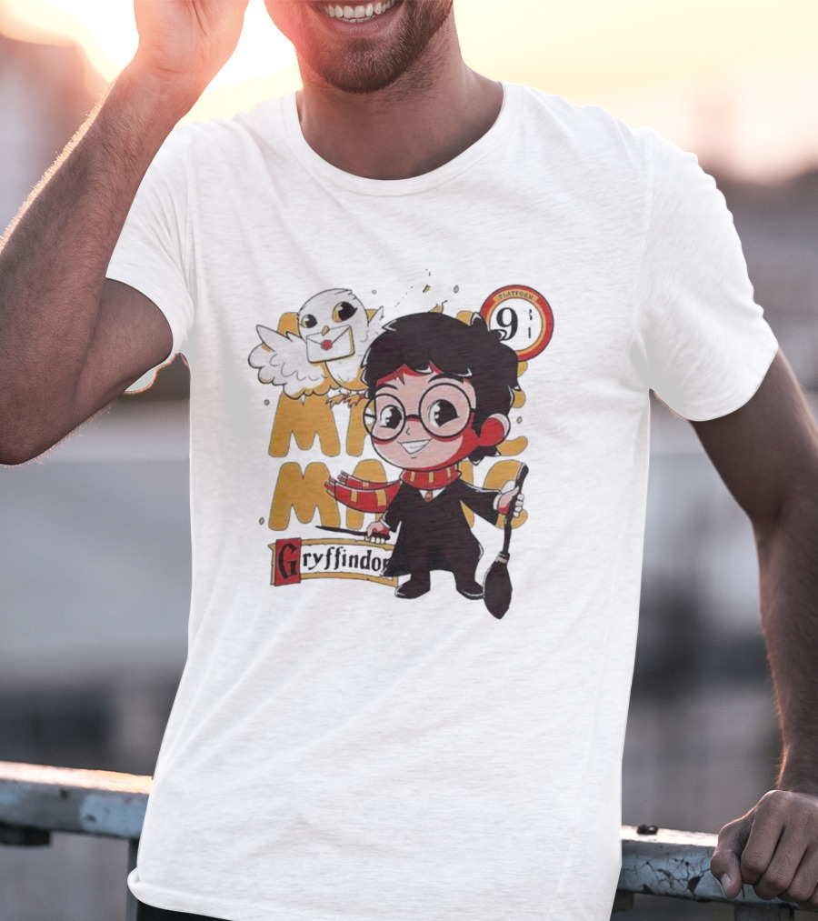 Magic Boy Gryffindor Platform 9¾ Owl And Broom T-Shirt