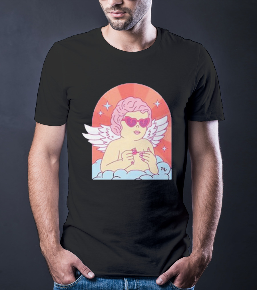 Maniology Cupid's Nail Spa Cherub With Heart Sunglasses And Wings T-Shirt