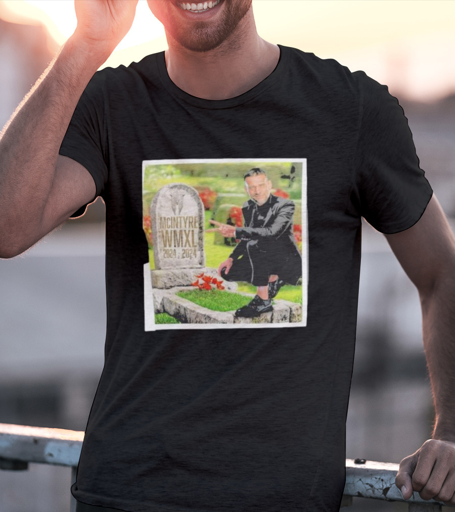 CM Punk Pointing At McIntyre WMXL Tombstone T-Shirt