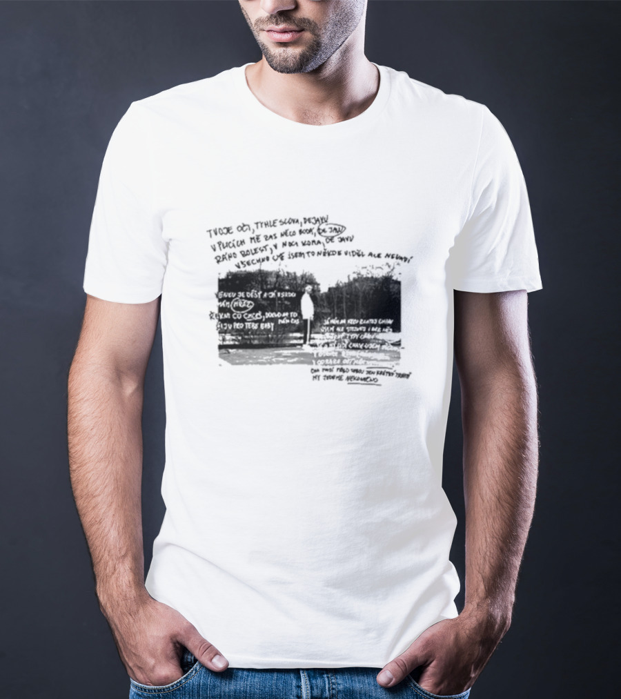 Viktor Sheen Černobílej Svět Text Illustration With Trees And Figure T-Shirt