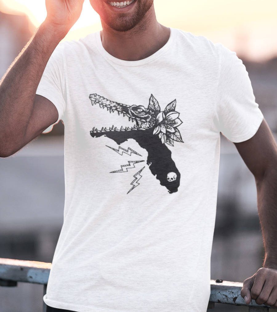 Florida Will Eat You - Alligator Skull Lightning Magnolia Map T-Shirt